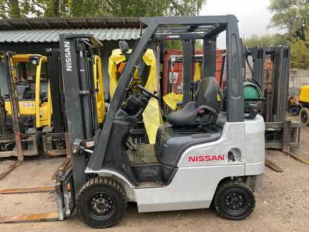 Treibgasstapler 2011  Nissan EBT-P1F1 (2)