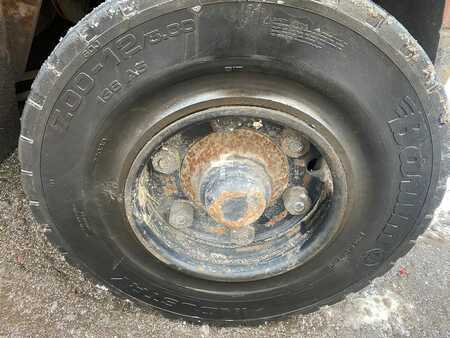 Dieselstapler 2006  Nissan F04D40HQ2 (12)