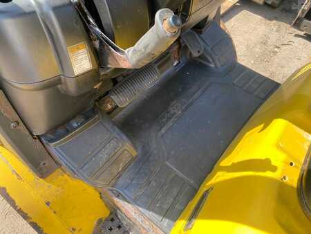 Diesel truck 2011  Yale GDP25VX (6)