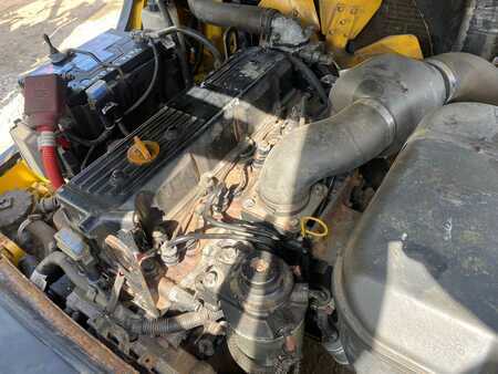 Diesel truck 2011  Yale GDP25VX (8)