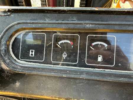 Dieselstapler 2002  Yale GDP30TF (10)