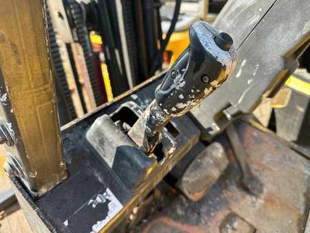 Dieselstapler 2002  Yale GDP30TF (9)