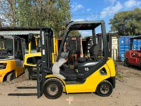 Dieselstapler 2015  Komatsu FD15T-21 (2)