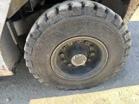 Gas gaffeltruck 2005  Nissan UGD02A30PQ (11)