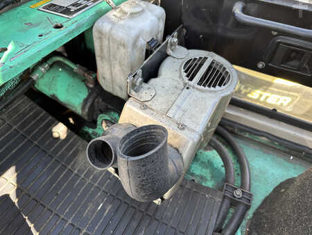 Diesel truck 2012  Mitsubishi FD70 (13)