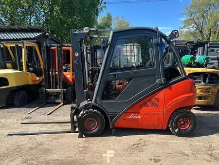 LPG VZV 2011  Linde H20T-01 (2)