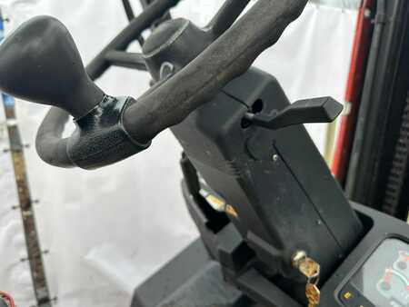 LPG VZV 2005  Yale GLP40LJ (9)