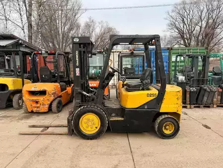 Diesel gaffeltruck 2004  Daewoo D25S-3 (2)