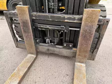 Carrelli elevatori GPL 2005  Yale GLP30VX (4)