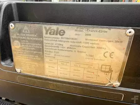 Carrelli elevatori GPL 2005  Yale GLP30VX (8)