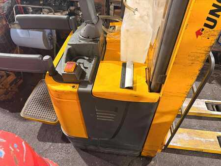 Pinontavaunu 2009  Jungheinrich ERC 214 (2)