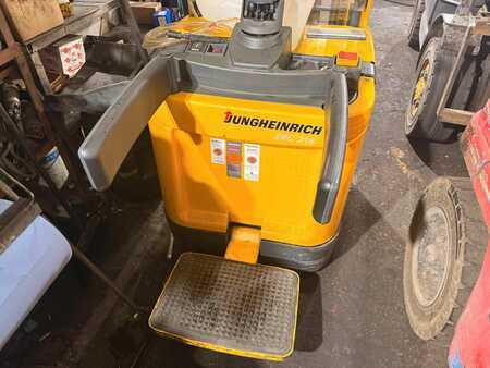 Pinontavaunu 2009  Jungheinrich ERC 214 (3)