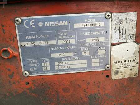 Diesel heftrucks 2006  Nissan F04D40HQ2 (10)