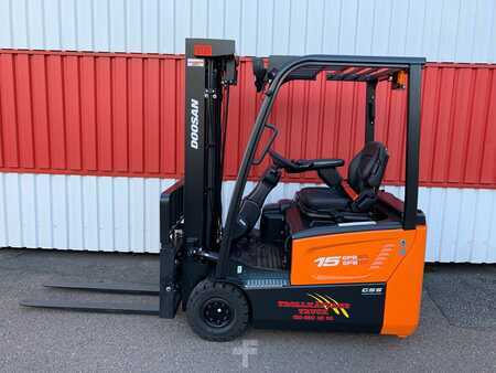 Doosan B15T-7