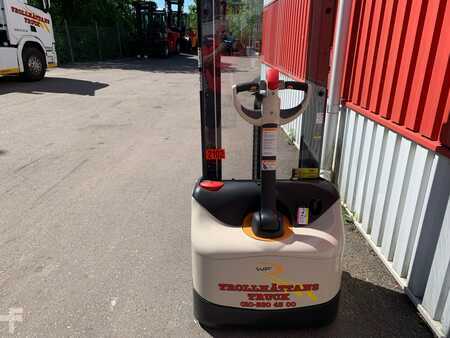 Pallet Stackers 2022  Crown WF3000 (2)