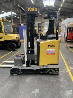 Reach Trucks 2022  Yale MR16 (1)