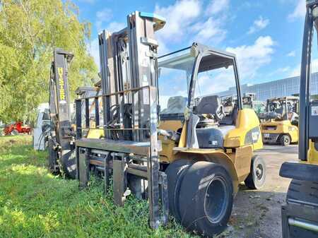 Elektro čtyřkolový VZV 2011  CAT Lift Trucks GP40N (2)