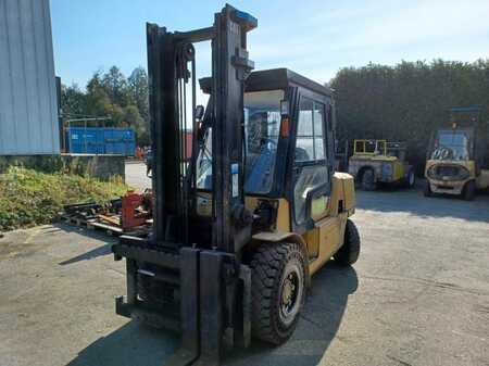 Chariot 4 roues électrique 2009  CAT Lift Trucks DP50K2 (2)