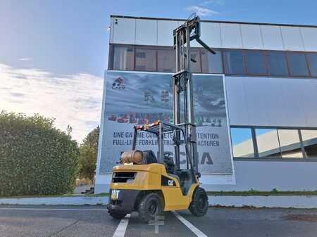 Eléctrico - 4 rodas 2016  CAT Lift Trucks GP30NTD (12)