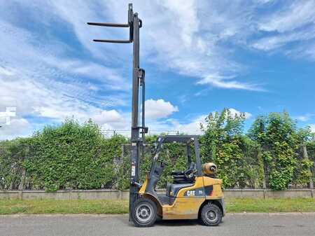 4-wiel elektrische heftrucks 2017  CAT Lift Trucks GP25NTD (9)