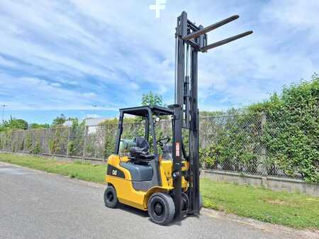 Chariot 4 roues électrique 2019  CAT Lift Trucks GP15NT (8)