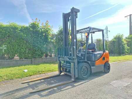 Elektro 4 Rad 2016  Doosan D30S 5 (1)