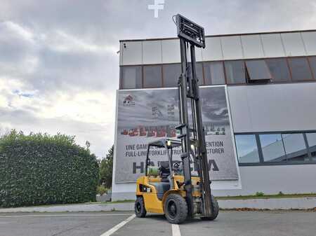 Eléctrico - 4 rodas 2013  CAT Lift Trucks GP30NTD (7)