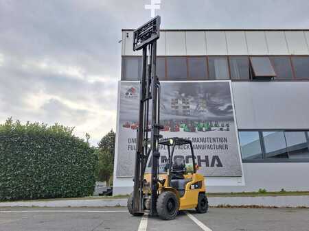 Eléctrico - 4 rodas 2013  CAT Lift Trucks GP30NTD (8)