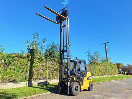 Eléctrica de 4 ruedas 2019  CAT Lift Trucks DP40 NT (7)