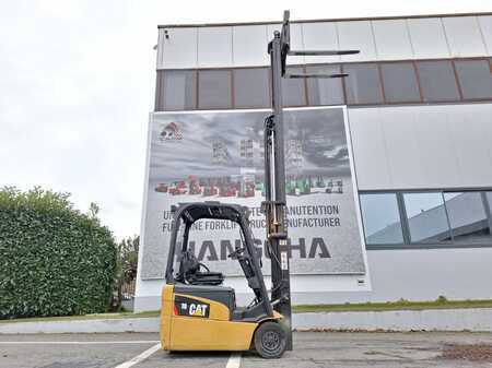 3-wiel elektrische heftrucks 2010  CAT Lift Trucks EP16NT (9)