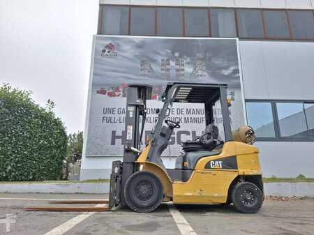 Carrelli elettrici 4 ruote 2015  CAT Lift Trucks GP25N (3)