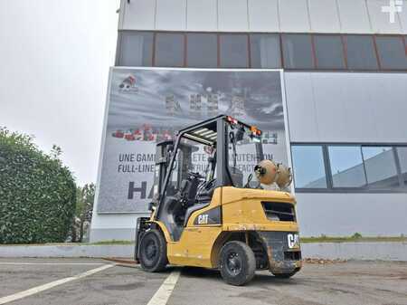 Carrelli elettrici 4 ruote 2015  CAT Lift Trucks GP25N (4)