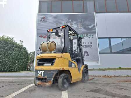 Carrelli elettrici 4 ruote 2015  CAT Lift Trucks GP25N (5)