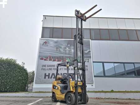 Carrelli elettrici 4 ruote 2017  CAT Lift Trucks GP18N (8)