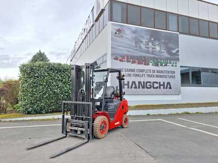Chariot 4 roues électrique 2022  HC (Hangcha) XF25G (1)