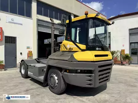 Terminálový traktor 2017  Terberg RT223 (4)