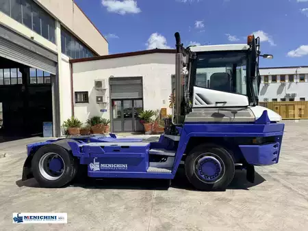 Terminálový traktor 2017  Terberg RT223 (5)