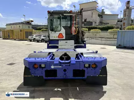 Terminálový traktor 2017  Terberg RT223 (7)