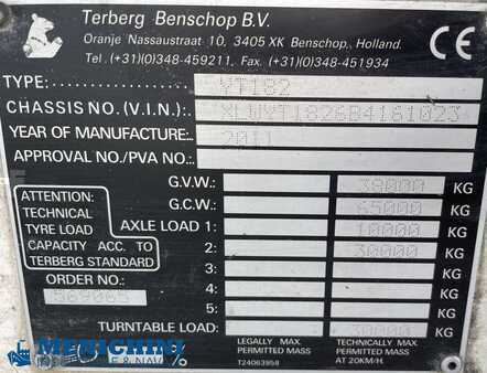 Trator de terminal 2011  Terberg YT 182 (8)