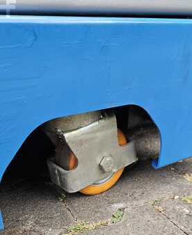 Hochhubwagen 1999  Armanni Master Light 105/29 (7)
