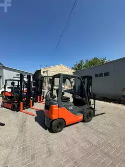 Carrelli elevatori GPL 2024  Toyota 02-8FGF15 (3)