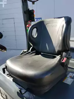 Diesel Forklifts 2022  Toyota 8FD45N (10)