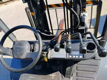 Diesel Forklifts 2022  Toyota 8FD45N (9)