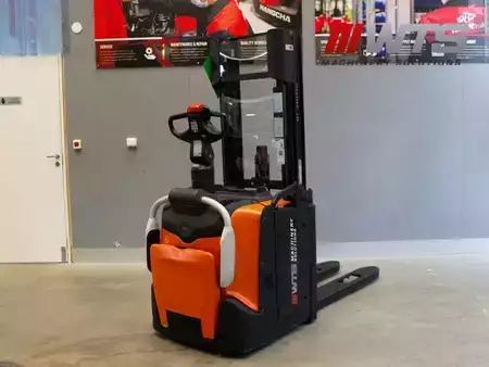 Ledestabler 2022  BT SPE 120 L | 2800 mm lyfthöjd (2)
