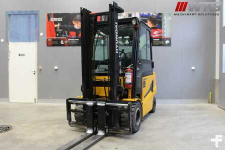 Carrelli elettrici 4 ruote 2019  Hyundai 35 BH-9 | 3,5-ton elektrisk motviktstruck (3)