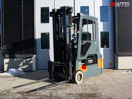 Chariots électriques à 3 roues 2006  Toyota 7 FBEF 20 | 6000mm lyfthöjd (3)