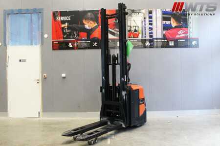 Stackers Stand-on 2014  BT SPE 125 L, Nytt batteri! (4)