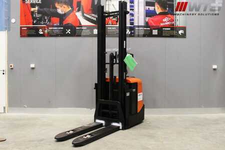 Stackers Stand-on 2009  BT SPE 125 | nytt batteri! (4)