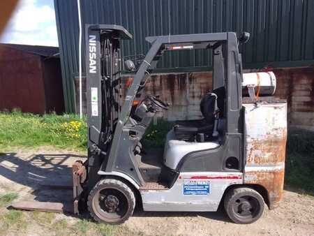 Natural Gas Forklift 2007  Nissan AP (9)