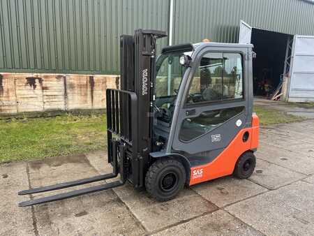 Diesel Forklifts 2017  Toyota 06-FDF15F (1)